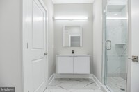 2216 Emerald St photo'