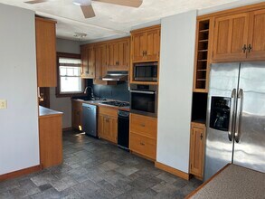 118 Brookfield Rd, Unit 118 Brookfield in Winthrop, MA - Building Photo - Building Photo