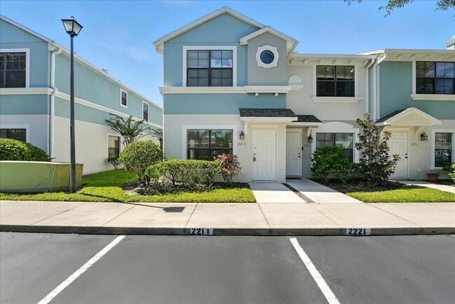 2211 Trillium Park Ln