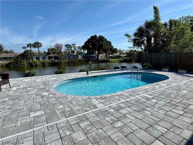 property at 829 107th Ave N