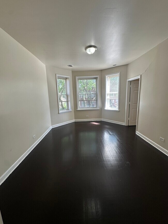 4040 W Polk St in Chicago, IL - Building Photo - Building Photo