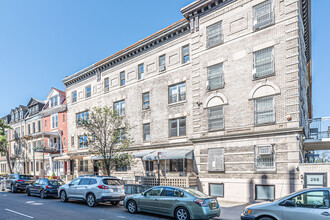 290 Brooklyn Ave in Brooklyn, NY - Foto de edificio - Building Photo