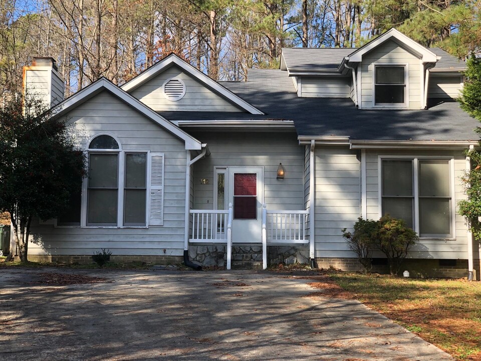 112 Barrett Pl in Durham, NC - Building Photo