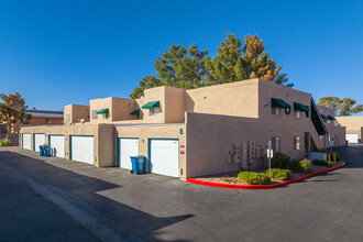 Heritage Del Ray in Las Vegas, NV - Building Photo - Building Photo