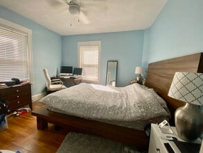 1446 Centre St, Unit 1 in Boston, MA - Building Photo - Building Photo