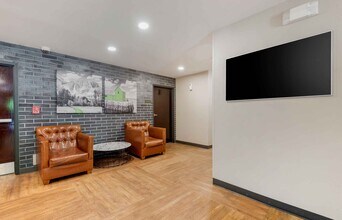 Furnished Studio-Charlotte - University Place in Charlotte, NC - Building Photo - Building Photo