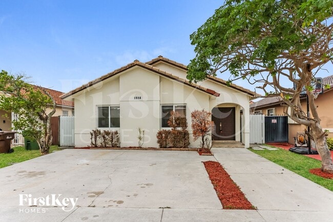 property at 6914 W 24th Ln