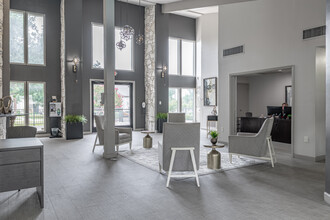 Diamond Ridge in San Antonio, TX - Foto de edificio - Interior Photo