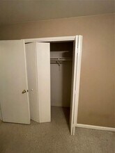 3826 Westfield Dr in College Station, TX - Building Photo - Building Photo