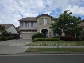 5220 Antiquity Cir in Fairfield, CA - Building Photo