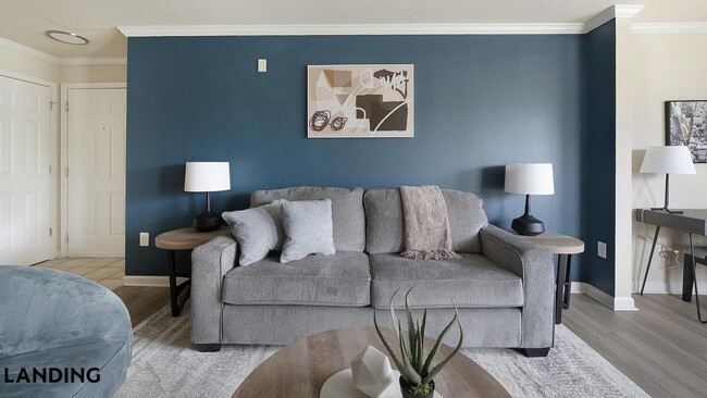 210 Hillwood Blvd, Unit 305 in Murfreesboro, TN - Foto de edificio - Building Photo