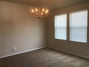 201 Rambling Way in Forney, TX - Foto de edificio - Building Photo
