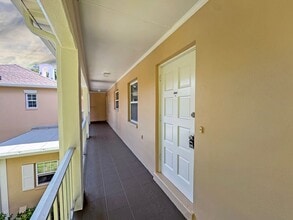 8300 Bardmoor Blvd in Seminole, FL - Building Photo - Building Photo