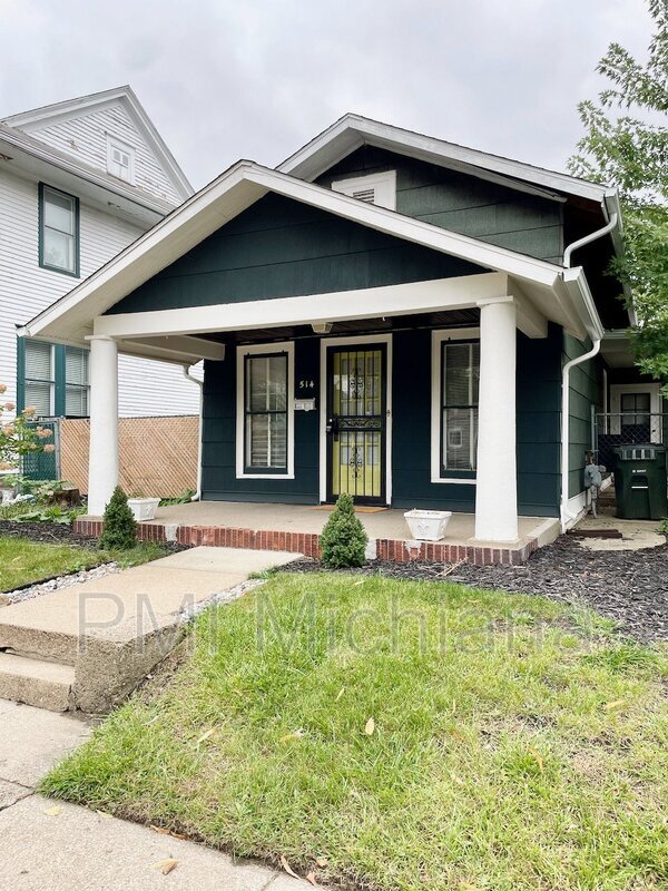 property at 514 W Madison St