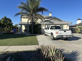 17934 Fairfax St in Fontana, CA - Building Photo
