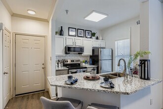 Toscana at Sonterra in San Antonio, TX - Building Photo - Building Photo