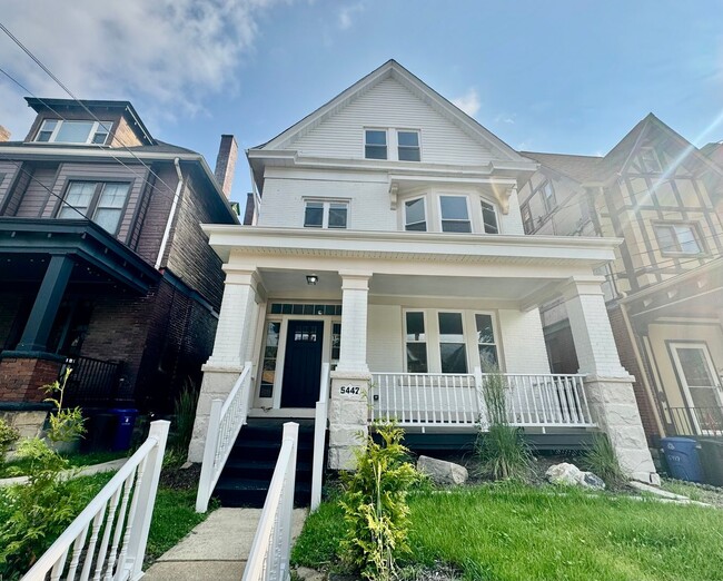 property at 5447 Avondale Pl