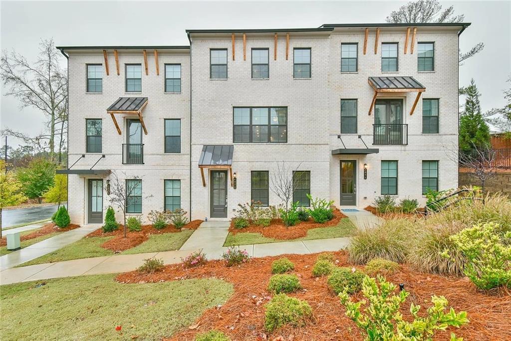 4020 Maypop Ln in Roswell, GA - Building Photo