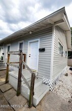 1921 Pearl Pl in Jacksonville, FL - Building Photo - Building Photo