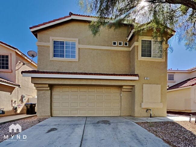 property at 1021 Cliffbrook Hedge Ave