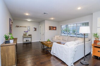 3630 Zoch Ln in Houston, TX - Building Photo - Building Photo