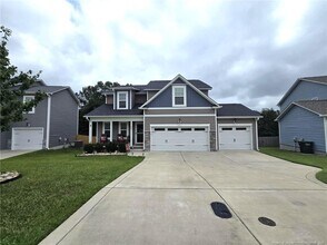 1833 Gentle Bend Way in Fayetteville, NC - Building Photo - Building Photo