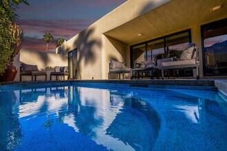 1173 E Alejo Rd, Unit 2 in Palm Springs, CA - Building Photo - Building Photo