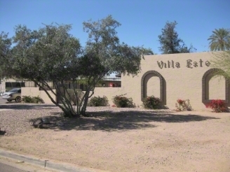 Villa Este in Phoenix, AZ - Building Photo