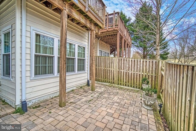 11598 Tolson Pl in Woodbridge, VA - Building Photo - Building Photo