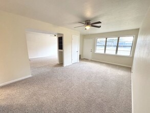 3012 Gary Ave in Nederland, TX - Building Photo - Building Photo