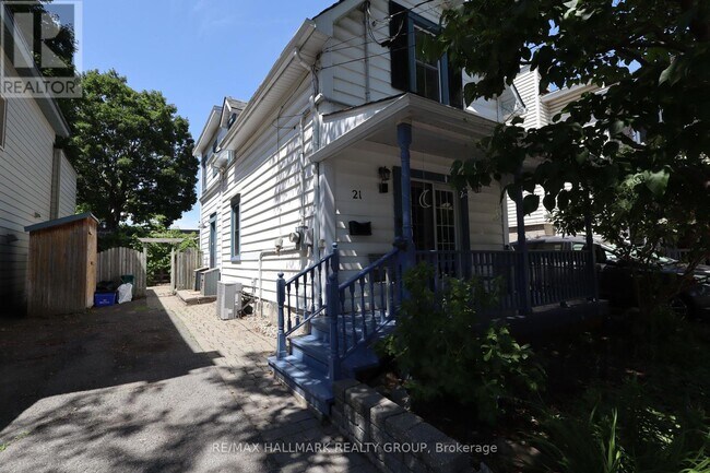 property at 21 Electric St