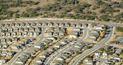 Trails at Westpointe in San Antonio, TX - Building Photo - Building Photo