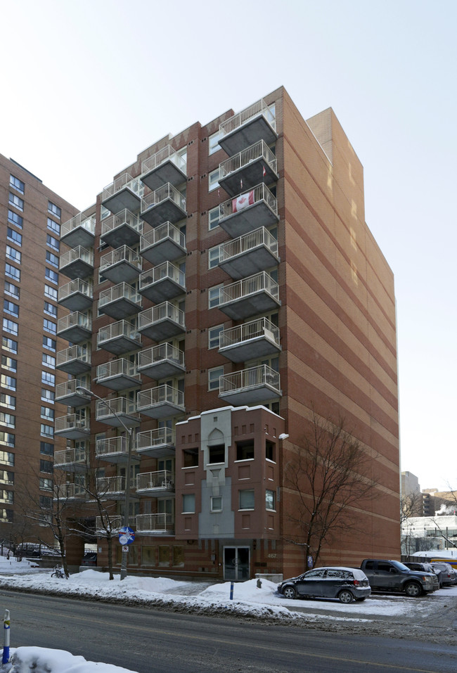 467 Laurier Ave W in Ottawa, ON - Building Photo - Primary Photo