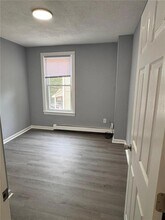 75 W Park Pl in Woonsocket, RI - Building Photo - Building Photo