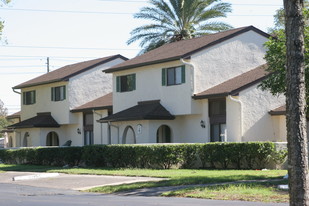 Via Verde Condos in Clearwater, FL - Building Photo