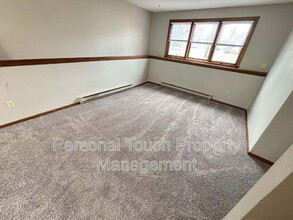 1422 6th Ave N in Moorhead, MN - Building Photo - Building Photo
