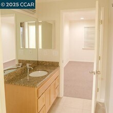 2032 Donald Dr in Moraga, CA - Building Photo - Building Photo