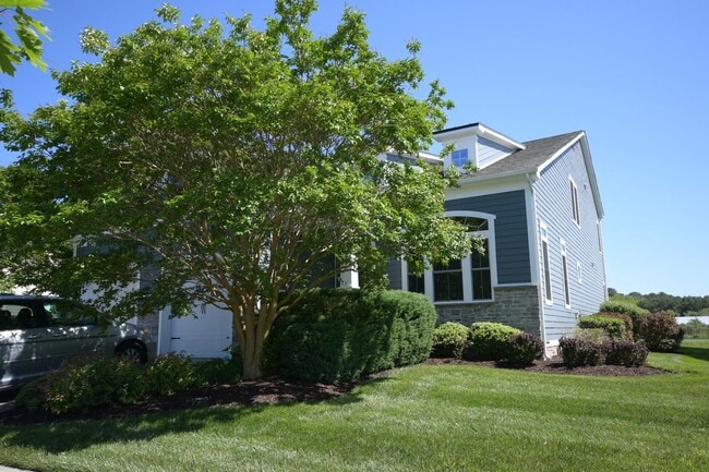 38918 Blue Indigo Rd