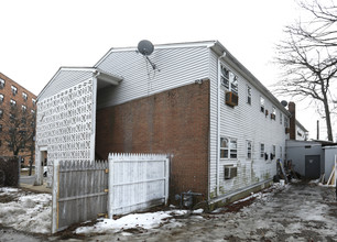 Hancock Arms Apartments in Keansburg, NJ - Building Photo - Building Photo