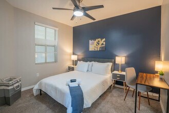 1275 E University Dr in Tempe, AZ - Building Photo - Building Photo