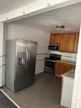 4029 Versailles Dr in Orlando, FL - Building Photo - Building Photo