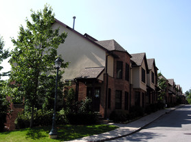 Stone Ridge Manor Apartments