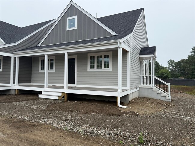 15 Glacier Path in Middleboro, MA - Building Photo - Building Photo