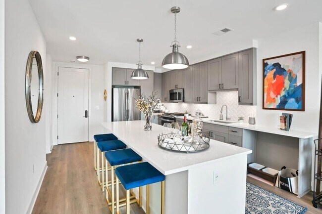 property at 3172 Roswell Rd NW