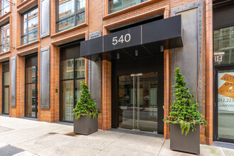 538-546 W 28th St in New York, NY - Building Photo - Building Photo