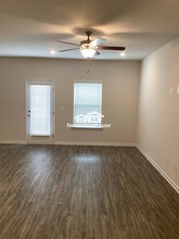 1132 Chastain Dr in Sugar Hill, GA - Building Photo - Building Photo