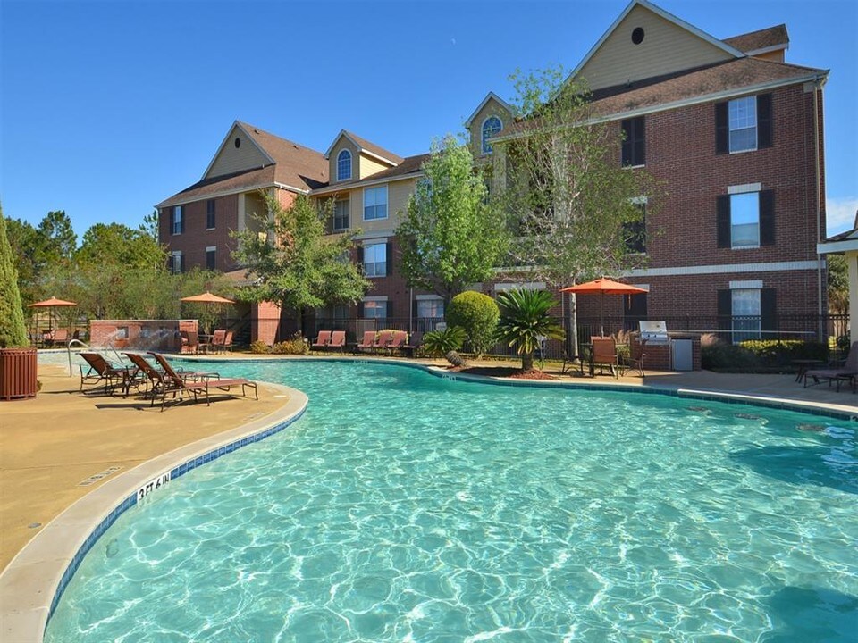 The Lakes at Cinco Ranch in Katy, TX - Building Photo