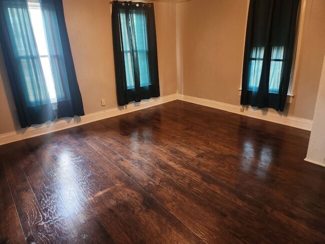 307 miami, Unit apt 3 in Leavenworth, KS - Building Photo - Building Photo