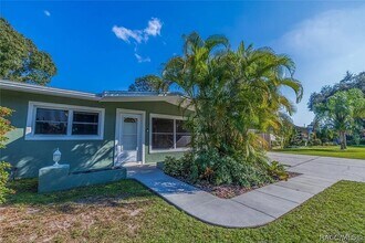 2701 56th Ln N in St. Petersburg, FL - Building Photo - Building Photo