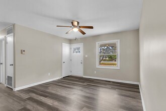 207 N Nunn St in Havelock, NC - Building Photo - Building Photo